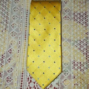 Nautica Gold Polka Dot Silk Tie